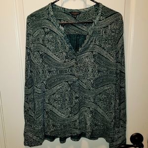 💚 Lucky Brand green paisley shirt L